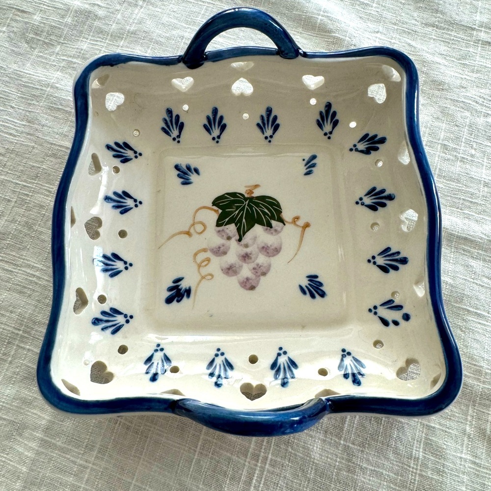 Vintage Reticulated Heart w/Grapes Fruit Basket